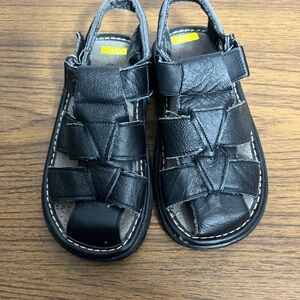 Kids Trooper Black Leather Sandals Sz 13